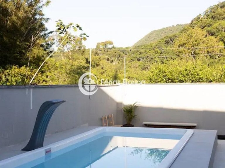 Casa 2 Quartos com Piscina a 1 km da praia